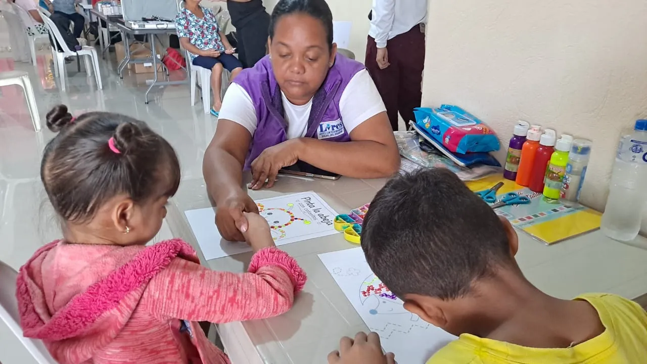 Brigada médica en Babahoyo beneficia a Pueblo Nuevo