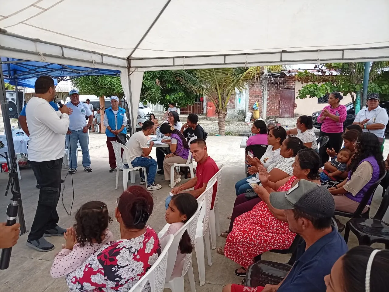 Brigada médica en Milagro: atención y medicinas gratis