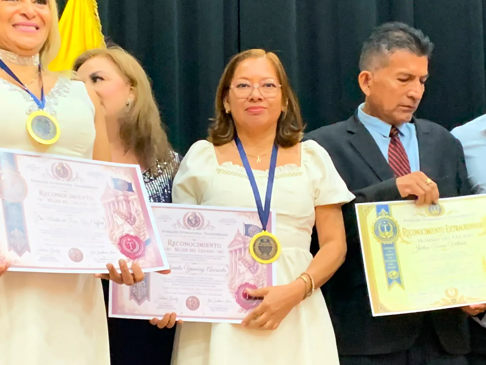Reconocimiento a Fundación LIRES: Premios al liderazgo